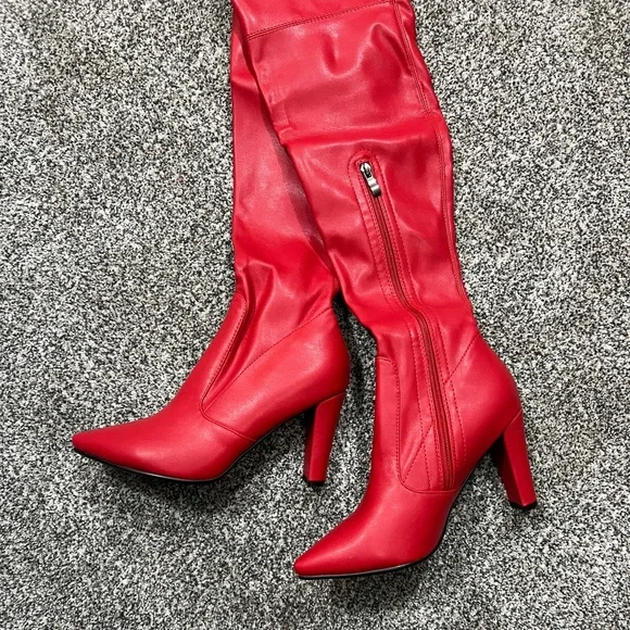 Red Thigh High Over the Knee Boots - 8.5 - Picture 9 of 13